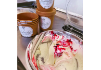Ice Cream & Frozen Yoghurt